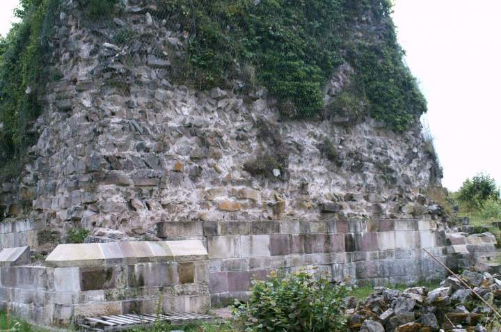 Réfection extérieure d'un donjon Xertigny